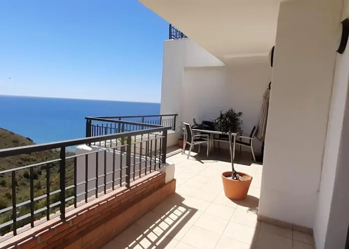 Chic Beachfront Apartament Torrox