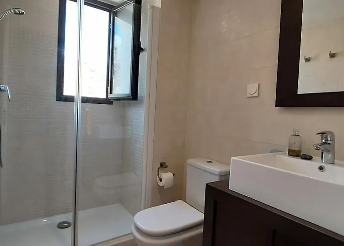 Chic Beachfront Apartament *